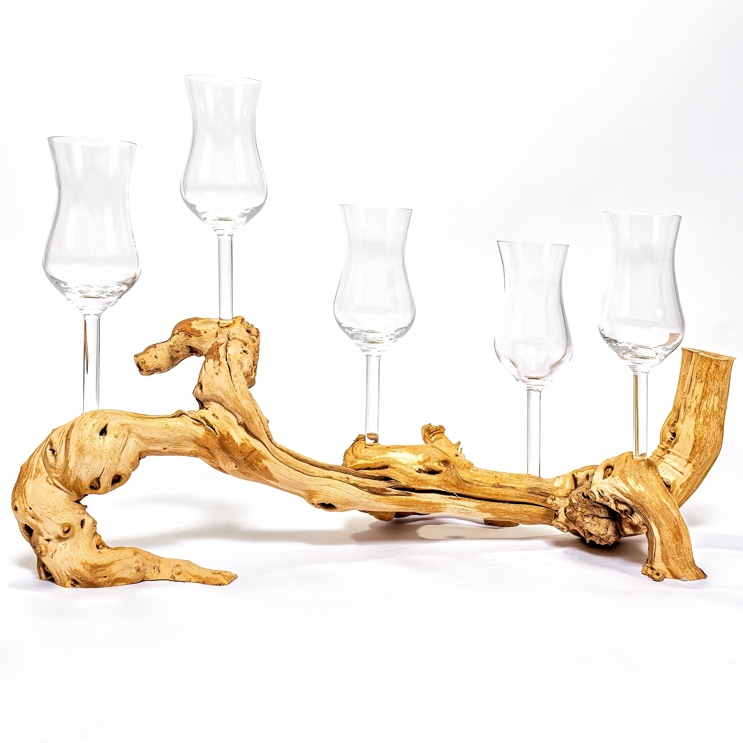 Grappawurzel Schnapsglas ohne Fuß auf Echtholzwurzel