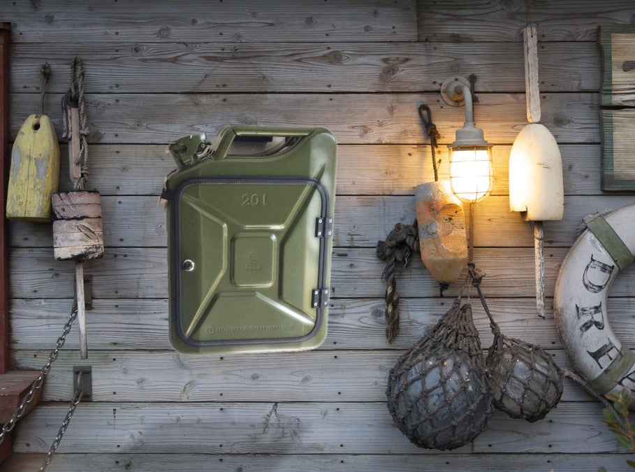 Wandhalterung Kanister JerryCan Kanisterbar Minibar