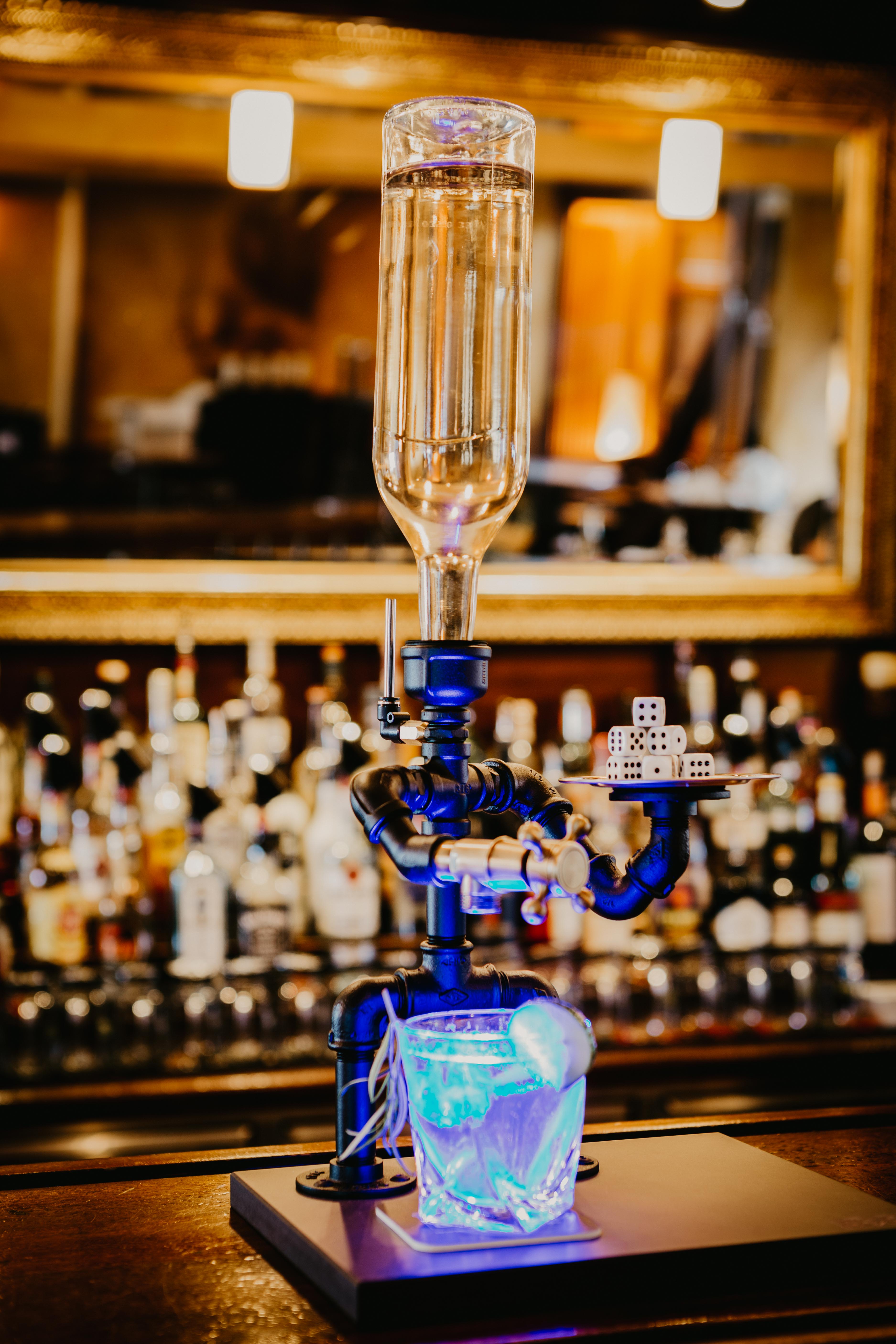 Getränkespender Spirituosen Whisky Schnaps Rum Grappa