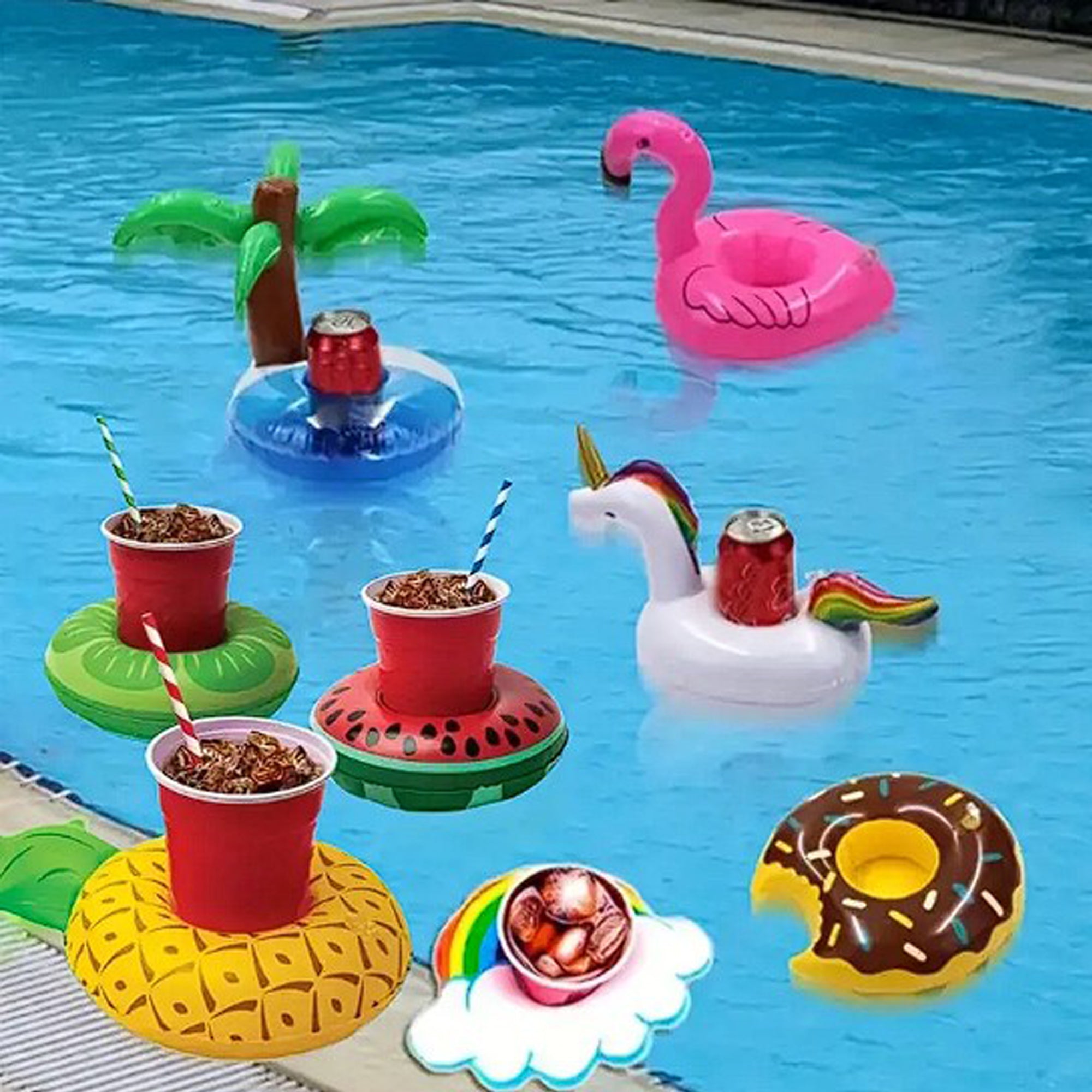 15 verschiedene Getränkehalter für den Strand oder Pool